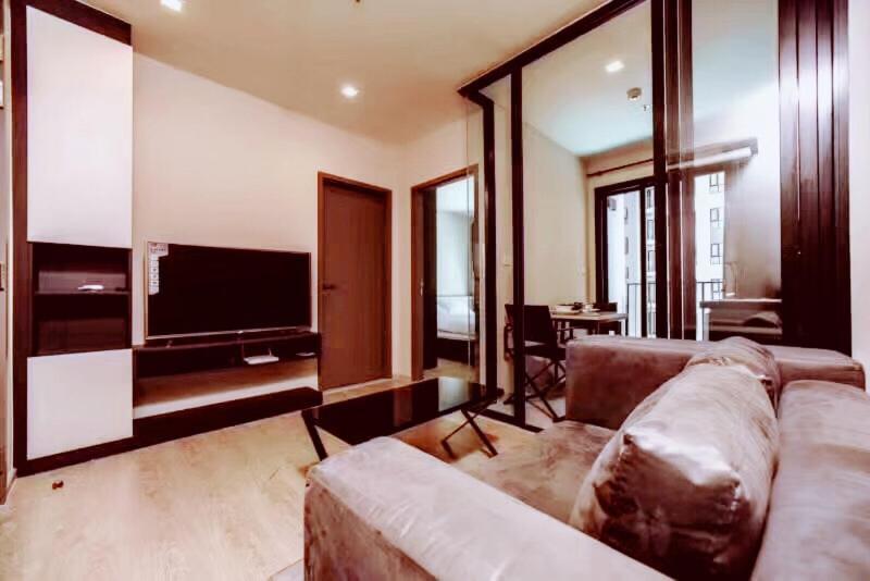 The Base Apartment Pattaya Exterior photo