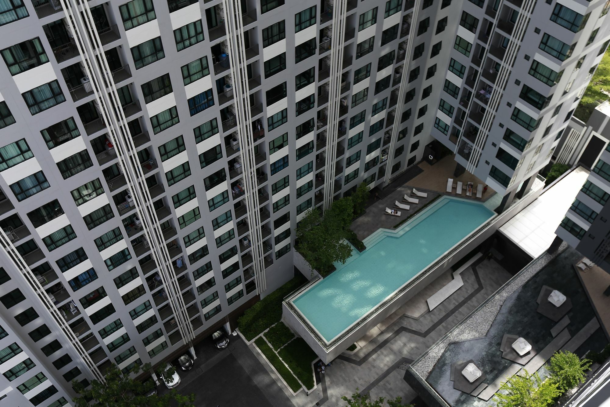 The Base Apartment Pattaya Exterior photo